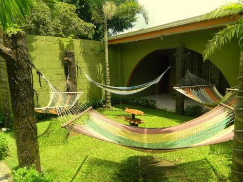 Hostel Backpackers La Fortuna