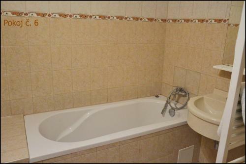 Hostal Penzion Star� Dvur