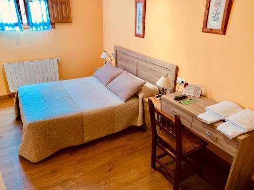 Hostal La Serna