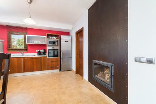 New! Villa Can Fioly, Pool, Wifi, Bbq