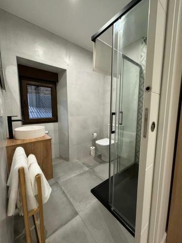 Cabanas Do Carpinteiro / Santiago de Compostela - R�as Baixas