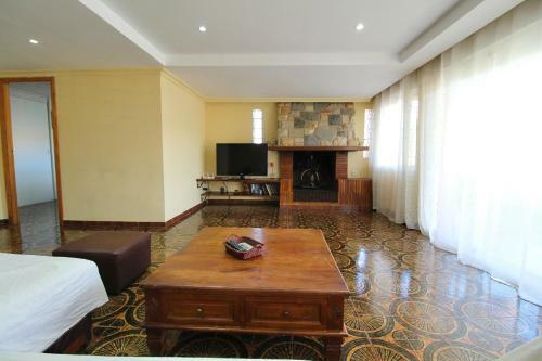 Chalet Con Piscina Y Barbacoa