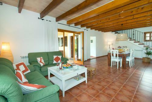 Owl Booking Villa Aina - Rustic Stay