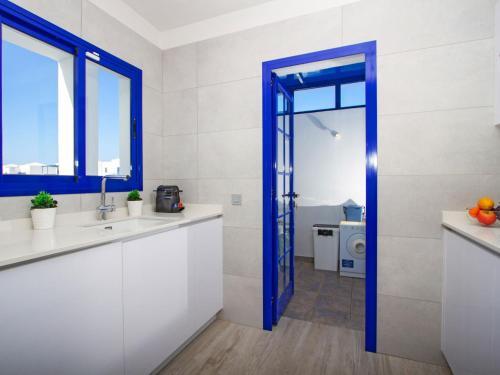 Renovated Holiday Home With Sea View And Private Pool
