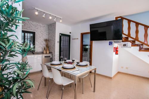 Casa Evelyn Piscina Climatizada