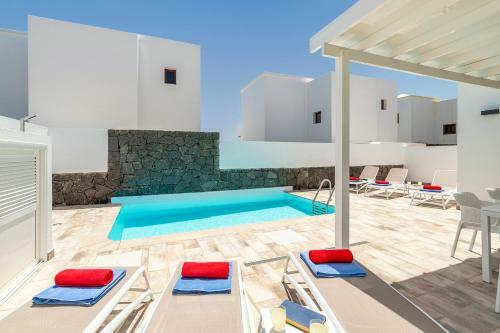 Villa Omura By Villa Plus