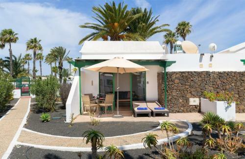 Villa Flamingo Beach Bungalow - Casa Iris