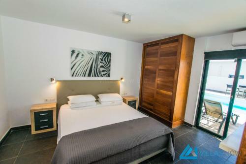 229 - Villa Lanson By Villas Now Ltd