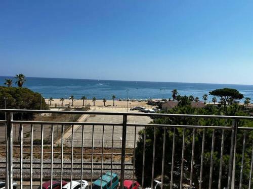 Apartamento A Primera L�nea De Mar