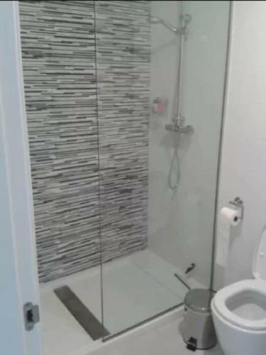 Apartamento Modern Ground Floor Flat Within Walking Distance To The Sea.