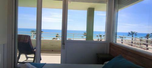 Baix Maestrat Apartamento En 1� L�nea de Playa