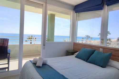 Baix Maestrat Apartamento En 1� L�nea de Playa