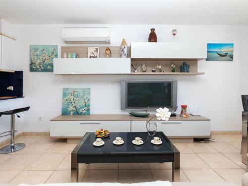 Apartment Los Balcones By Interhome
