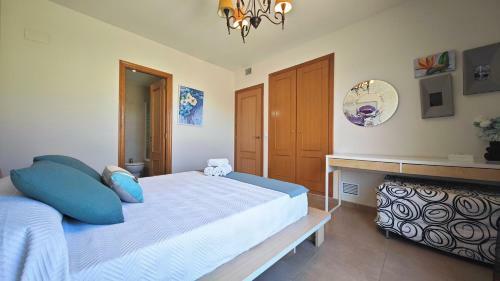 �tico Clero Amplio Apartamento En El Centro