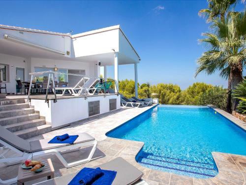 Villa Laureen By Interhome