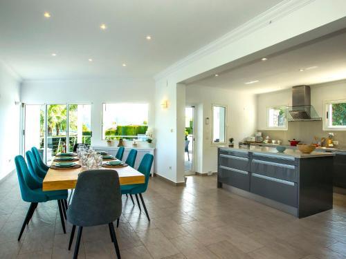 Villa Laureen By Interhome