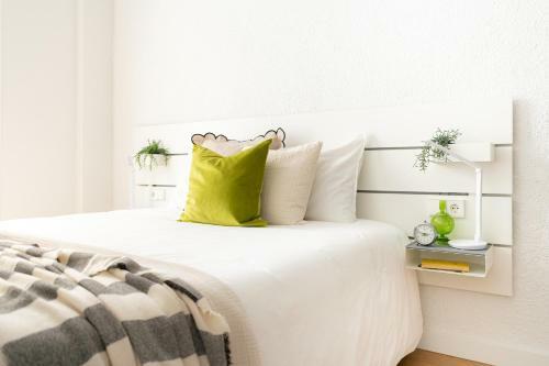 Incre�ble, Amplio, C�modo Y C�ntrico Apartamento