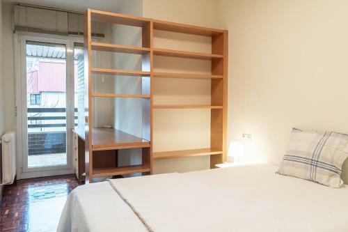 C�modo Y Funcional Apartamento En Iturrama
