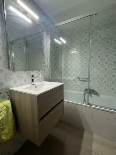 Apartamento Alojamiento San Ferm�n Dos Habitaciones