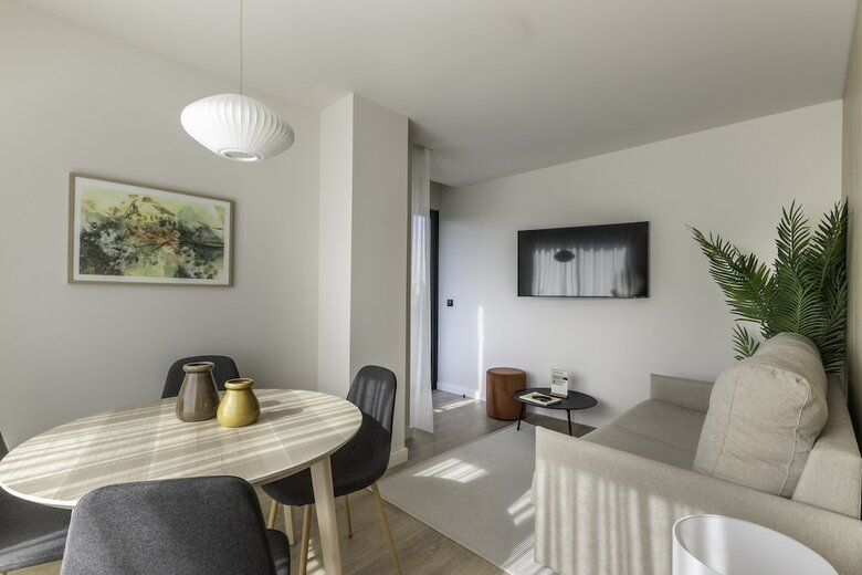 Apartamentos L�bere Pamplona Yamaguchi