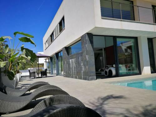 Precioso Chalet Vanguardista