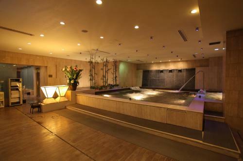 Ruiwan New Century Hotel Tianjin