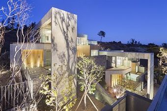 Bayhill Pool & Villa