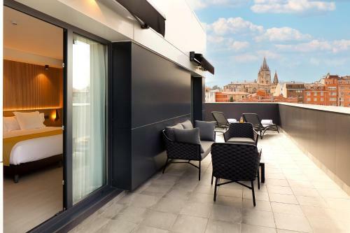 Nuv? Hotel Boutique