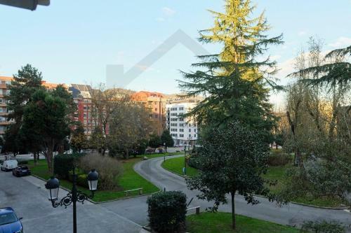 Apartamento Piso Completo Con Plaza De Garaje