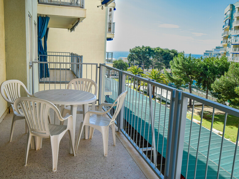 Apartamentos Oromar 3000
