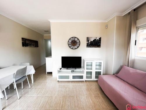 Modern Apartment In Front Of The Mediterranean