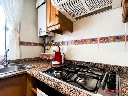 Apartamento Vistoso Y Colorido