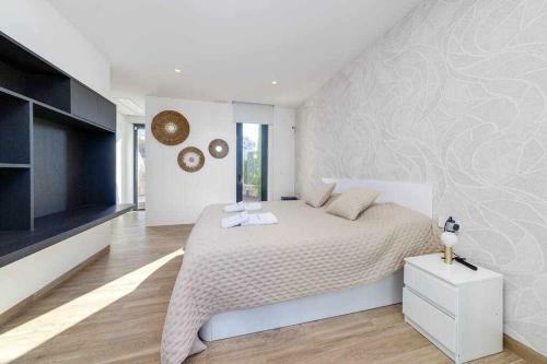 Exclusiva Villa Con Piscina Climatizada Colinas