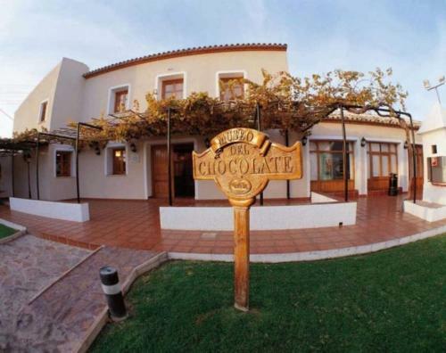 Lovely Villa With Private Pool