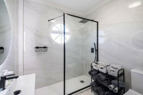 Luxury Villa - Large Private Pool - Cabo Roig Strip