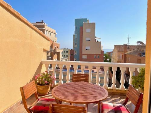 Apartamento �tico Avi�on