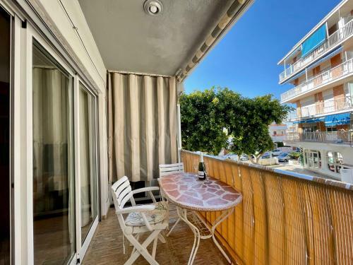 Oliva Seaside Apartments