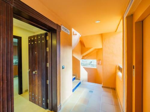 Cubo's Marbella Apartment Golf & Parking