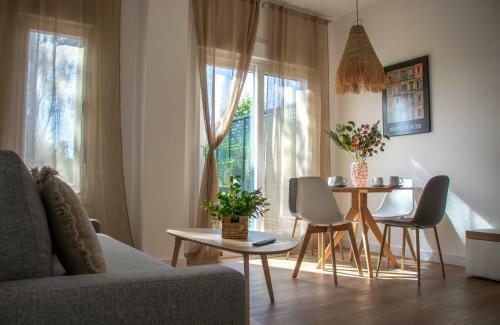 Hostal Costaserenasuites