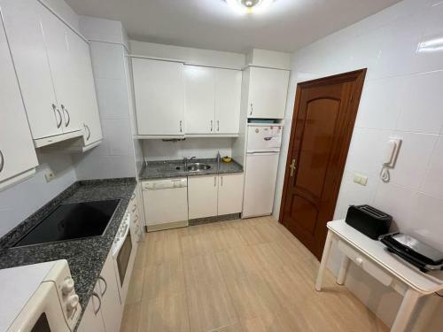 Apartamento Primera L�nea Playa Patos Nigr�n