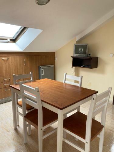 Apartamentos Playa De Nemi�a