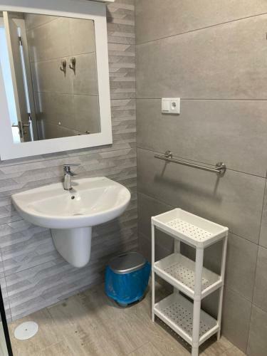 Apartamentos Playa De Nemi�a