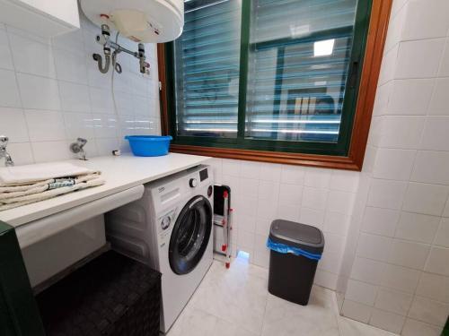 Apartamento Primera L�nea Patos, Nigr�n.