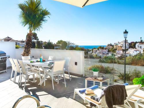 Holiday Home Royal Palm By Interhome