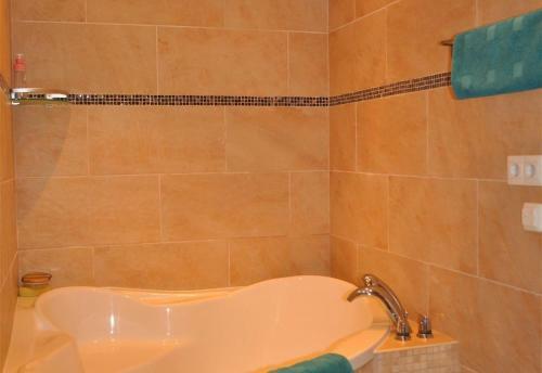 Wonderful Villa Burriana Beach