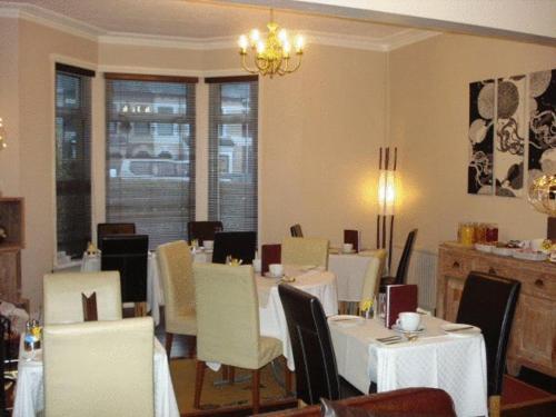 Hostal Ty Rosa Boutique B&B