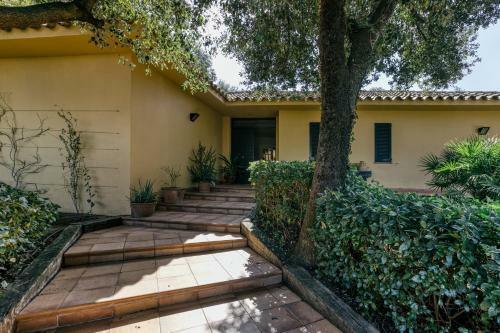 Villa Maria
