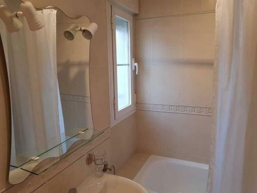 Stunning 2-bed House In Nerja W. Pool, A/c, Garage