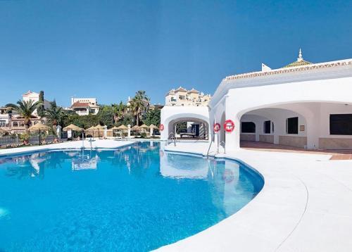 Apartamento Stunning Duplex In Capistrano Playa, Nerja