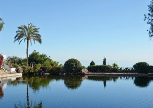 Apartamento Stunning Duplex In Capistrano Playa, Nerja